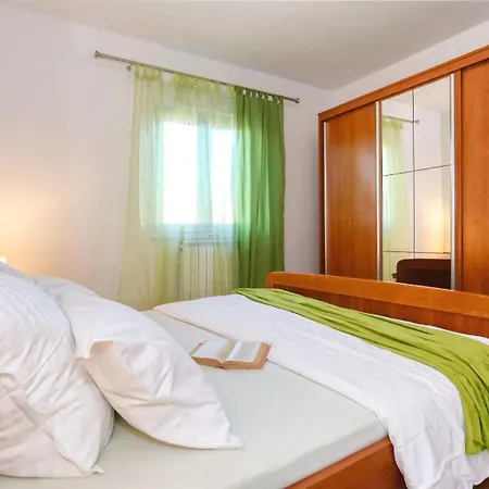 Villa Ana With Pool, Large Garden, Near *