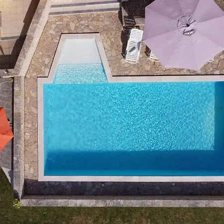 Ana With Pool, Large Garden, Near